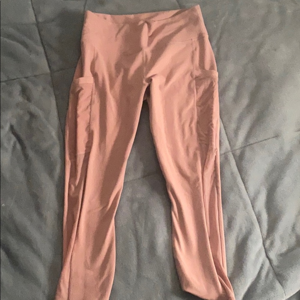 fabletics leggings.